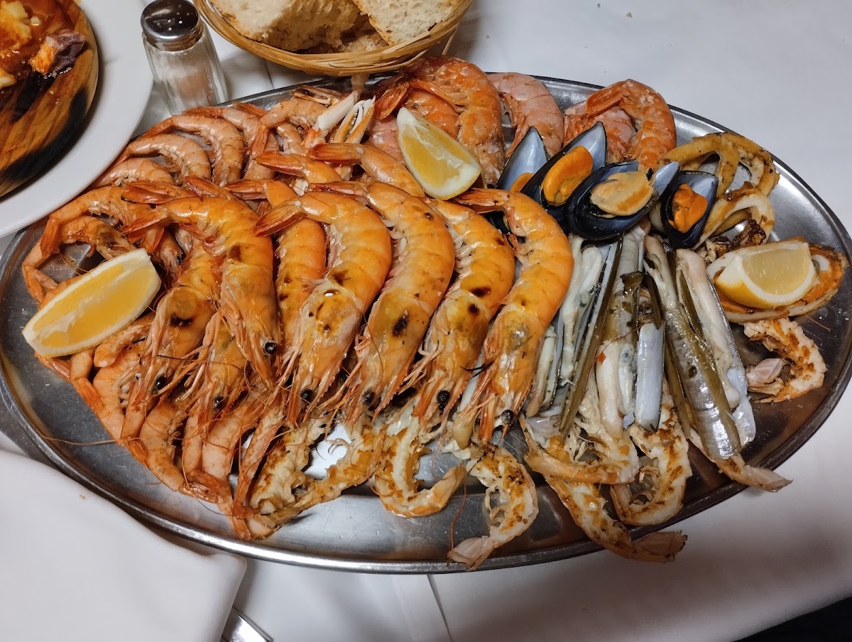 Restaurante-Marisqueria Río Miño-4